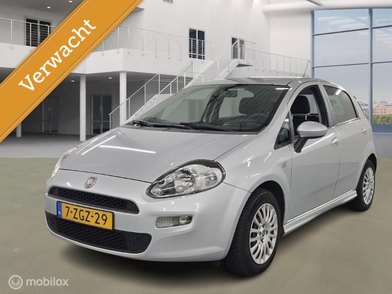 Fiat Punto - 1.3 JTD Dynamic 1.3 JTD Dynamic - AutoWereld.nl