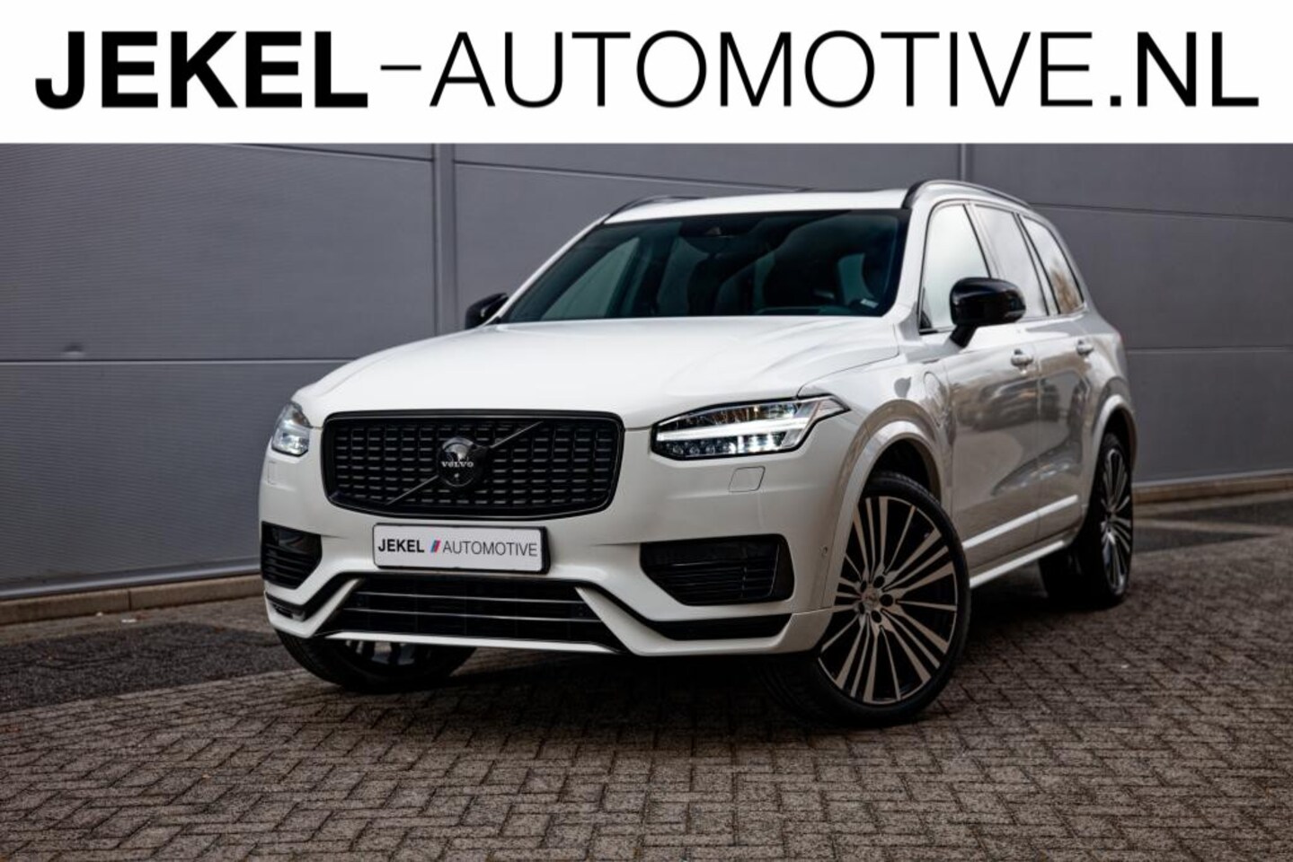 Volvo XC90 - 2.0 T8 LongRange AWD R-Design Luchtvering, Panoramadak, 360 Camera, 22", H/K, Trekhaak, en - AutoWereld.nl