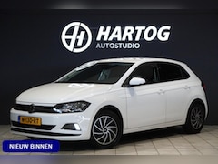 Volkswagen Polo - 1.0 TSI Comfortline Automaat + STOELVERWARMING / TREKHAAK / APPLE CARPLAY