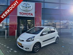 Toyota Aygo - 1.0 VVT-i 5D MMT Dynamic Navigator