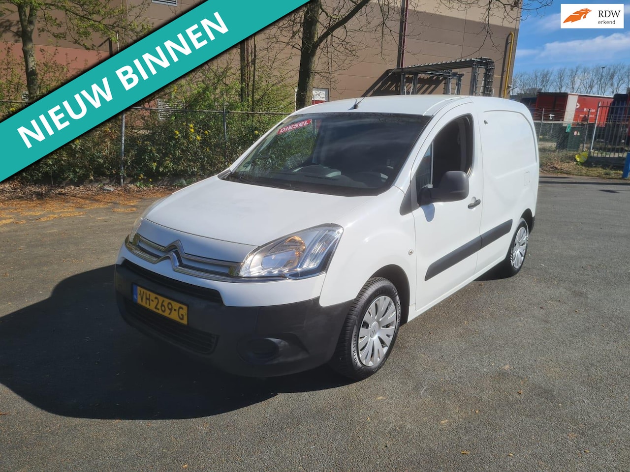 Citroën Berlingo - 1.6 e-HDI 500 Comfort Economy LEUKE AUTO RIJDT EN SCHAKELT GOED - AutoWereld.nl
