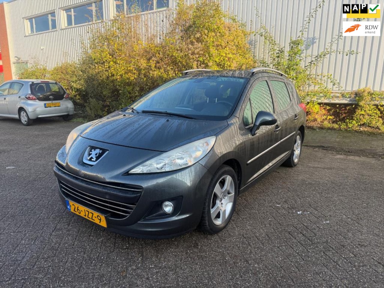 Peugeot 207 SW - 1.6 VTi Première * Pano * Apk 10-2026 * - AutoWereld.nl