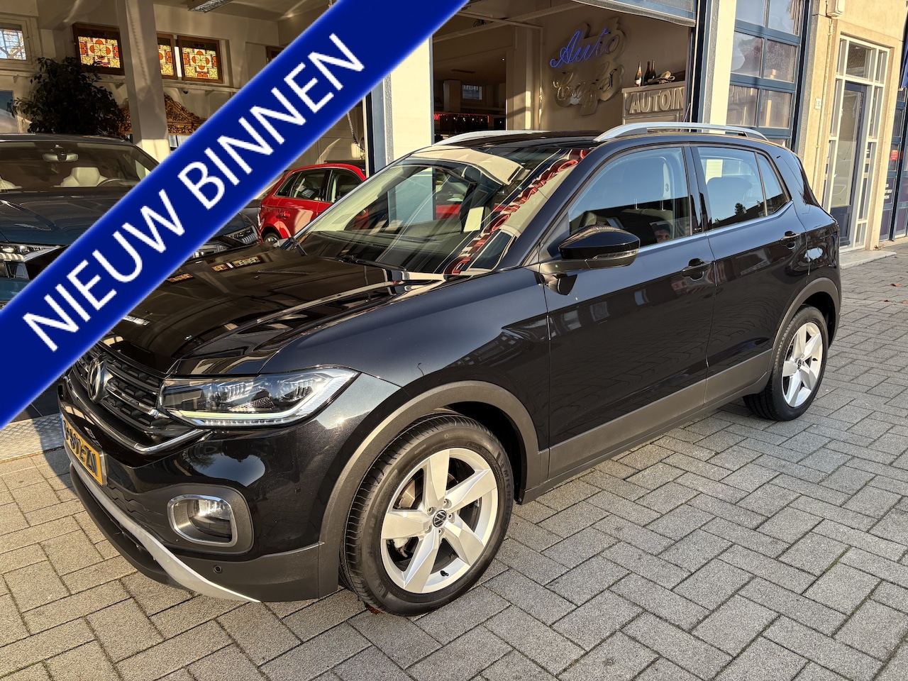 Volkswagen T-Cross - 1.0 TSI Life Business CARPLAY/CAMERA/CLIMA/TOPSTAAT - AutoWereld.nl