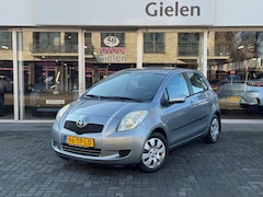 Toyota Yaris - 1.3 VVT-I 5DR Automaat Sol | Eerste eigenaar, Trekhaak, Airconditioning, Stuurbediening, C