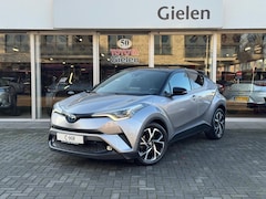 Toyota C-HR - 1.8 Hybrid Bi-Tone Plus | JBL, LED Pakket, Dodehoekherkenning, Navigatie, Parkeersensoren,