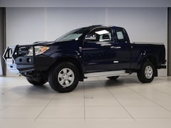 Toyota HiLux - 2.5 D-4D SX Xtra Cab