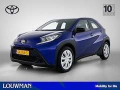 Toyota Aygo X - 1.0 VVT-i S-CVT Play | Camera | Airconditioning | Metallic lak |