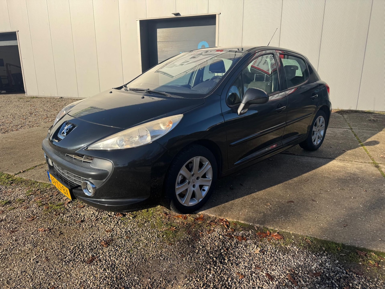 Peugeot 207 - 1.6 VTi XS Pack met airco - AutoWereld.nl