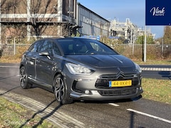 Citroën DS5 - 1.6 THP So Chic|Full Options|DEALER ONDERHOUDEN|AUTOMAAT|PANORAMADAK|