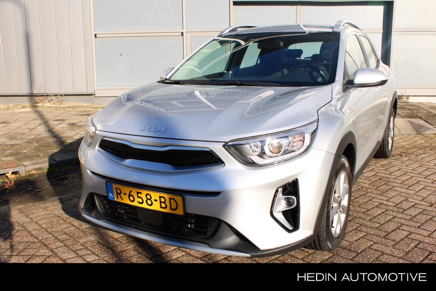 Kia Stonic - 1.0 T-GDi MHEV DynamicLine l Navigatie l Camera l Elec-ramen l Centr-vergr - AutoWereld.nl