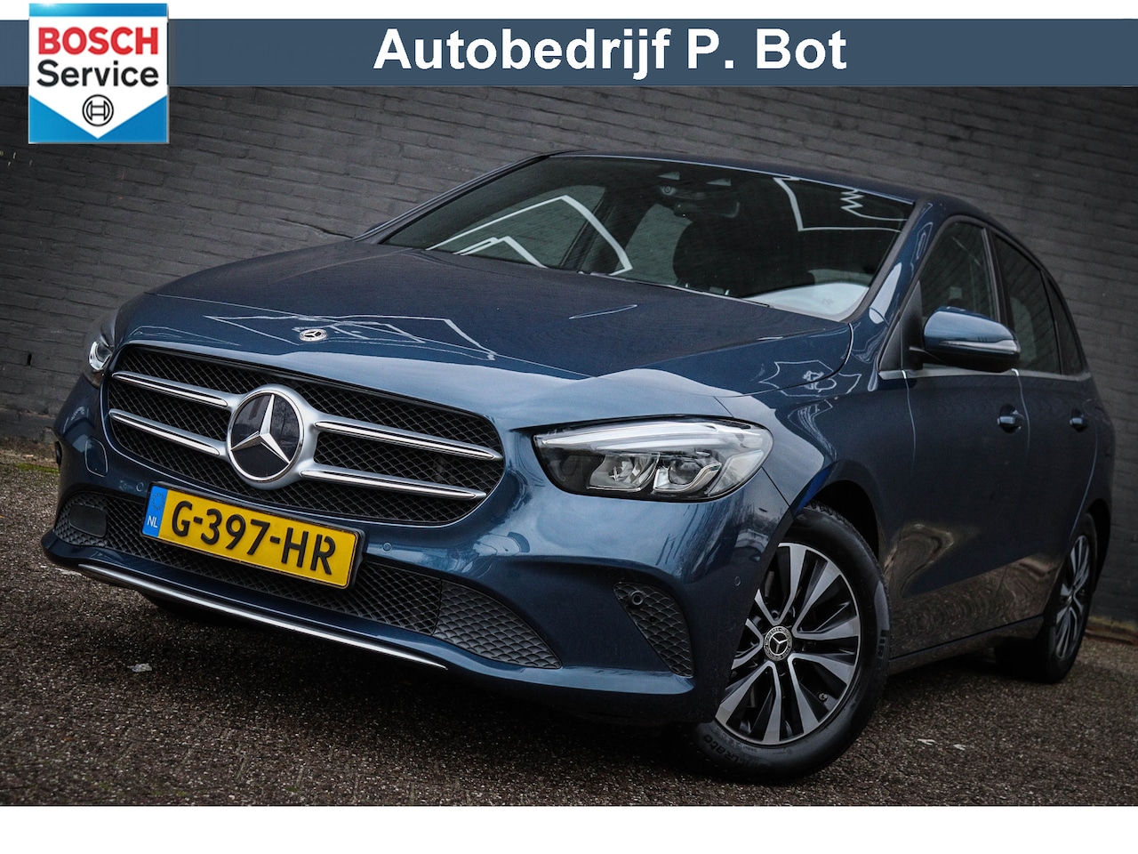 Mercedes-Benz B-klasse - 200 Business Solution Plus Wide Screen/Navi/Trekhaak - AutoWereld.nl