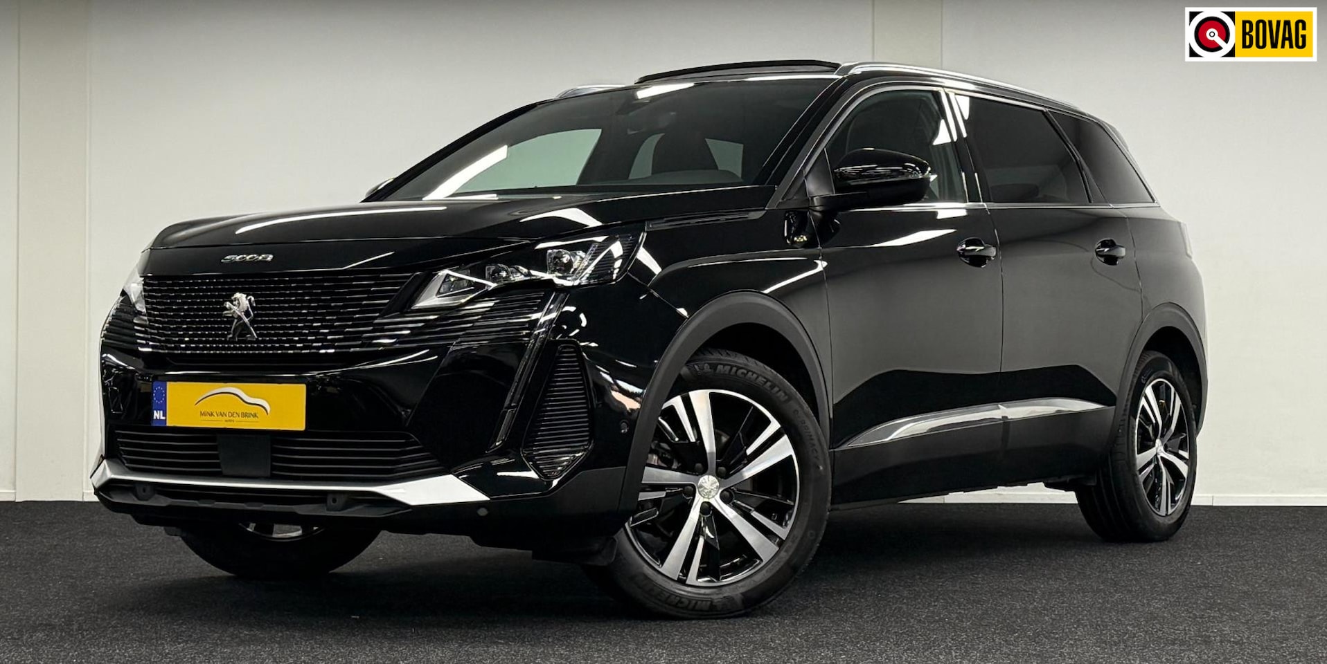 Peugeot 5008 - 1.2 PureTech GT-Line *7Pers*Panodak*Trekhaak*Navi*Camera*Carplay*AdaptiveCruise* - AutoWereld.nl