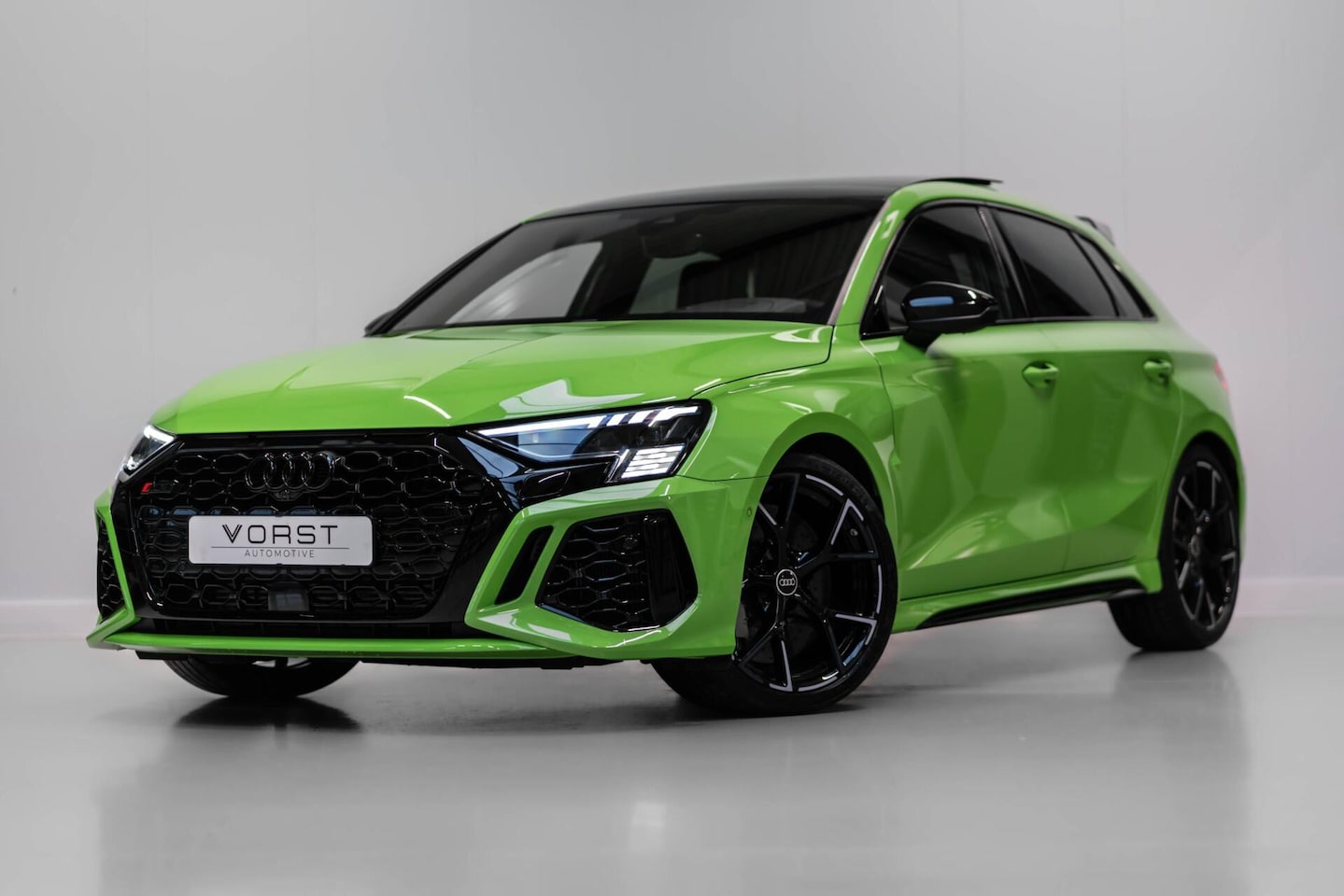 Audi RS3 - 2.5 TFSI quattro HUD Pano Hulk B&O Keramisch - AutoWereld.nl