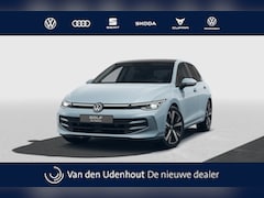 Volkswagen Golf - 1.5 eHybrid 204 6DSG eHybrid Life Edition Automaat | Trekhaak, elektrisch uitklapbaar, mec