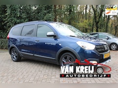 Dacia Lodgy - 1.2 TCe Série Limitée Stepway 5p., Trekhaak, Navi, Cruise, Airco