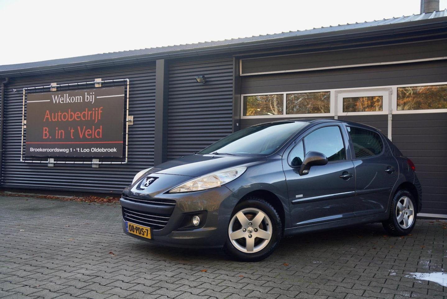 Peugeot 207 - 1.4 VTi Millesim 200 5DRS LM VELGEN BLUETOOTH CRUISE - AutoWereld.nl