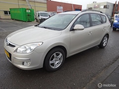 Hyundai i30 CW - 2.0i i-Catcher