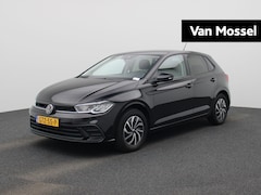Volkswagen Polo - 1.0 TSI Life Edition Automaat | 15 inch velgen | Adaptive cruise control | Apple Carplay /