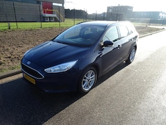 Ford Focus Wagon - 1.0 Trend Edition