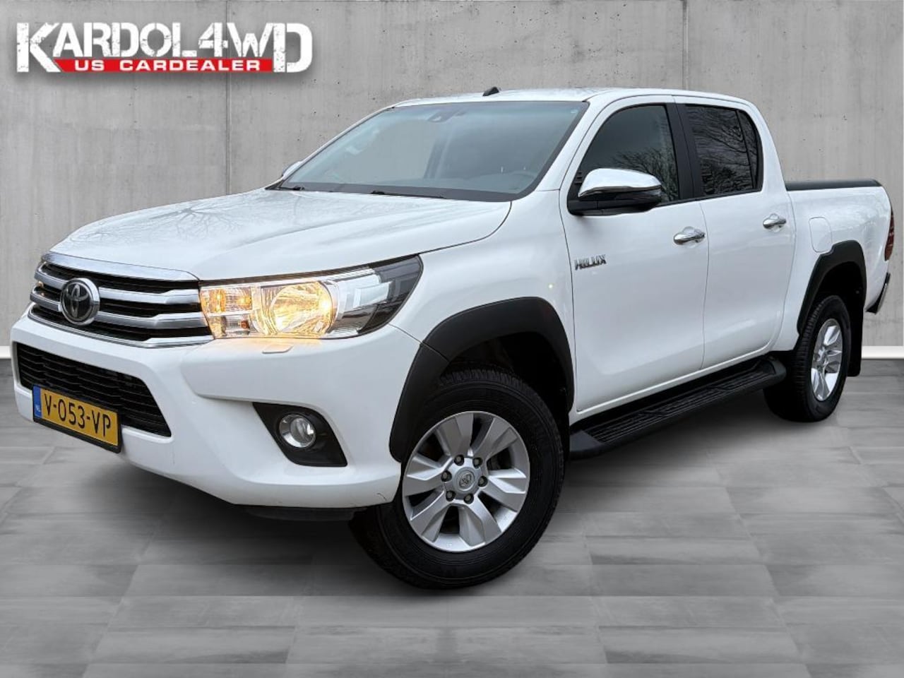Toyota HiLux - 2.4 D-4D-F Double Cab Professional | BE trekker | 5persoons | GRIJSKENTEKEN| Geheel rijkla - AutoWereld.nl