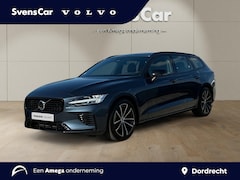 Volvo V60 - 2.0 T6 Plug-in hybrid AWD Plus Dark | Trekhaak | Panoramadak | Sportstoelen | Harman/Kardo