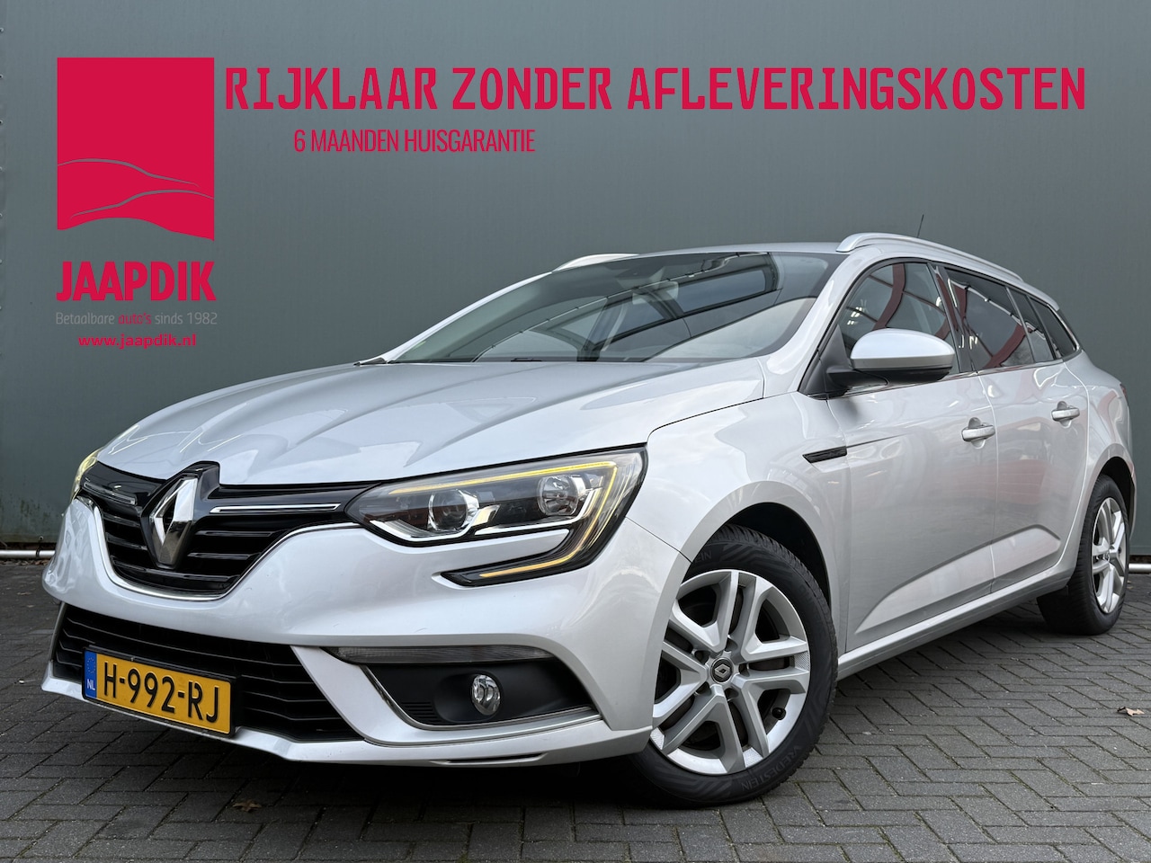 Renault Mégane Estate - BWJ 2017 1.5 dCi 111 PK Limited AUTOMAAT | FULL LED | KEYLESS | CARPLAY + ANDROID | NAVI | - AutoWereld.nl