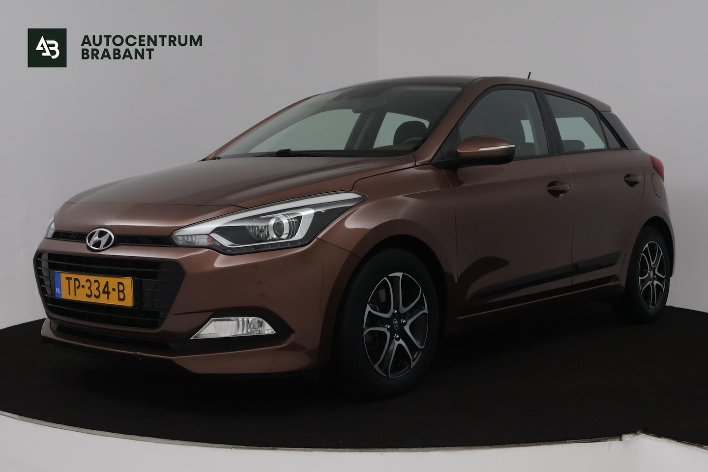 Hyundai i20 - 1.0 T-GDI Comfort (TREKHAAK, ACHTERUITRIJCAMERA, LANE-ASSIST, PARKEERSENSOREN, CRUISE CONT - AutoWereld.nl
