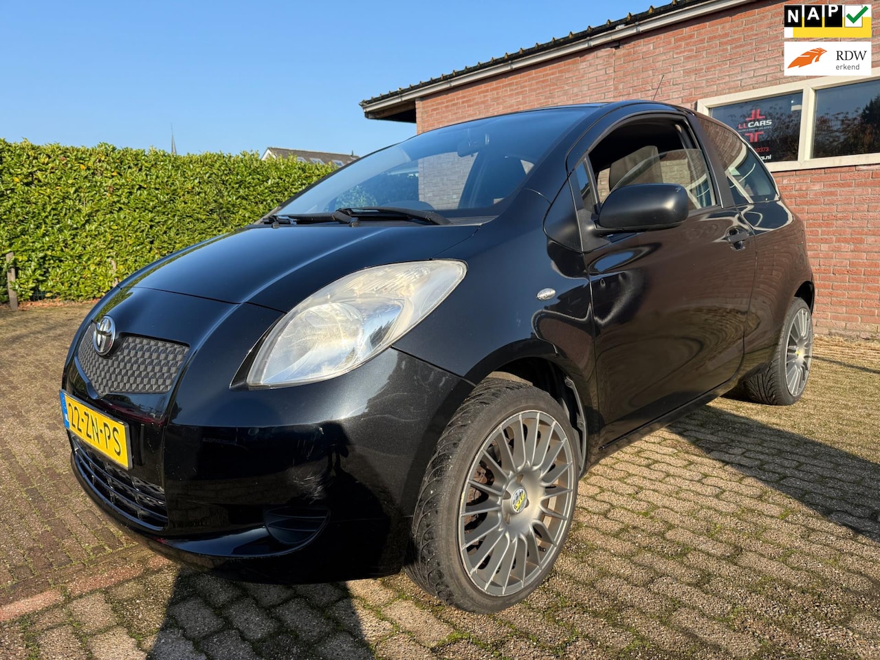 Toyota Yaris - 1.0 VVTi Airco Carplay Navi LMV apk 28-4-2026 - AutoWereld.nl