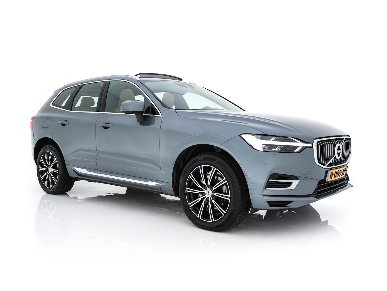 Volvo XC60 - 2.0 Recharge T8 AWD Inscription (INCL.BTW) *PANO | HEAD-UP |  LUXURY-LEATHER | FULL-LED | - AutoWereld.nl