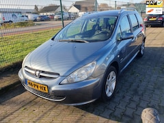 Peugeot 307 SW - 307 SW 2.0 16V Navtech-7 PERSOONS