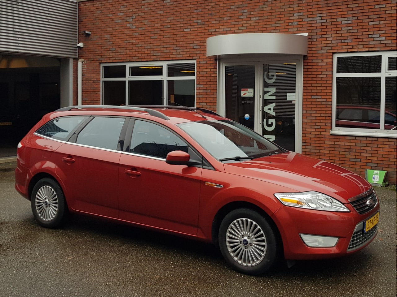 Ford Mondeo Wagon - 2.0 16V Ecc Trekhaak BlueTooth Cruise - AutoWereld.nl