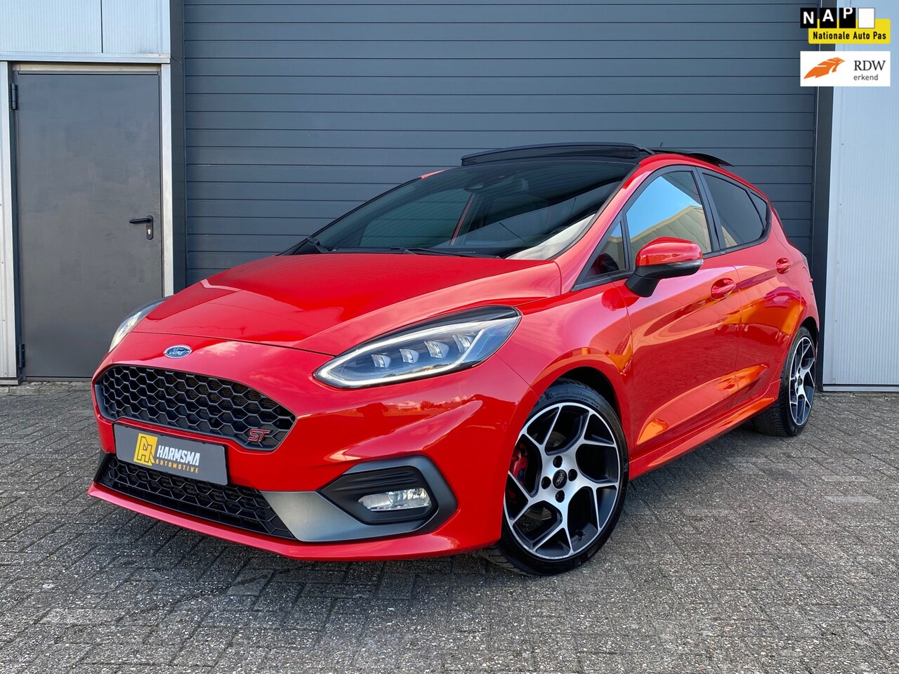 Ford Fiesta - 1.5 EcoBoost ST-3 | Performance Pack | Pano | Volledig onderhouden | - AutoWereld.nl