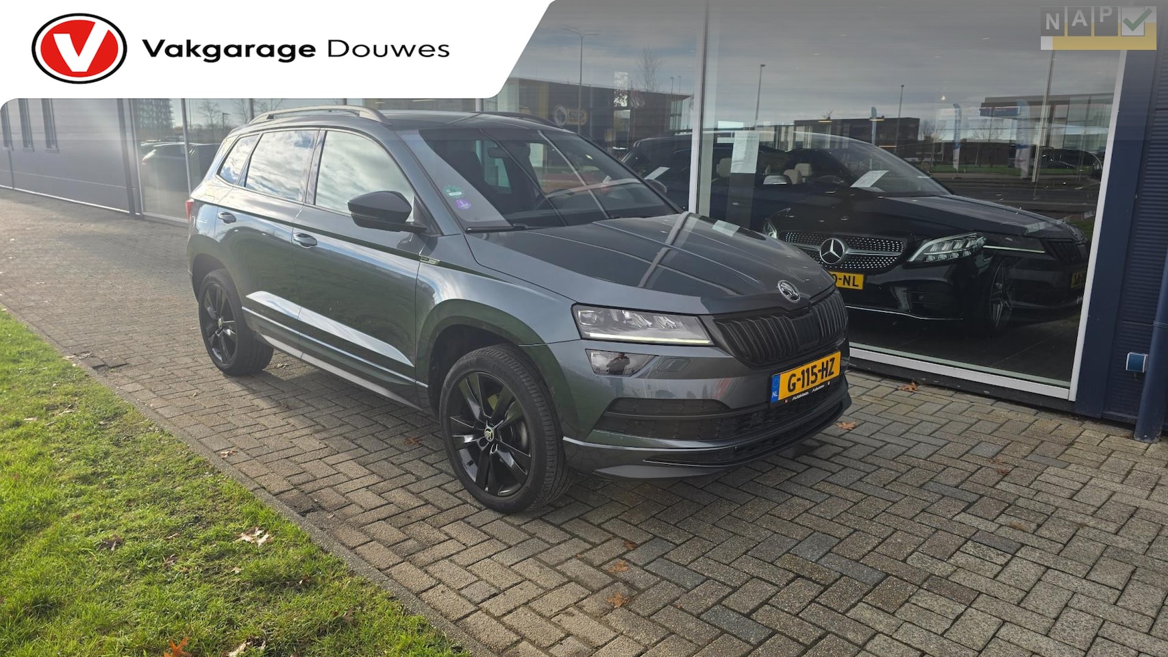 Skoda Karoq - 1.5 TSI ACT Sportline Business |NAP |Canton|Camera|Carplay - AutoWereld.nl