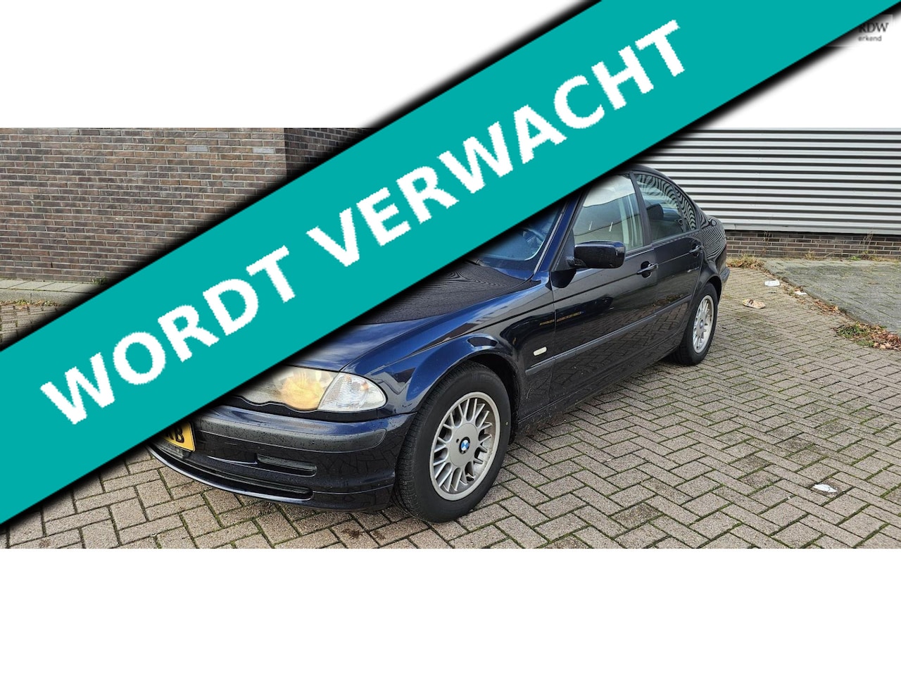 BMW 3-serie - 323i Executive 170pk Automaat Clima Leder Schuifdak - AutoWereld.nl