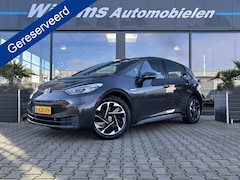 Volkswagen ID.3 - Life 58 kWh Stoelverwarming, Adaptieve Cruise & App-Connect