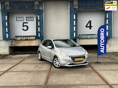 Peugeot 208 - 1.2 e-VTi Style (AUTOMAAT+Airco+Cruis+NAP+PDC)