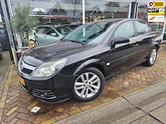 Opel Vectra GTS - 1.8-16V Executive, trekhaak, xenon, luxe, veel ruimte