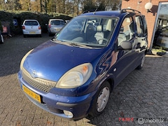 Toyota Yaris Verso - 1.3-16V VVT-i Luna Automaat/Airco