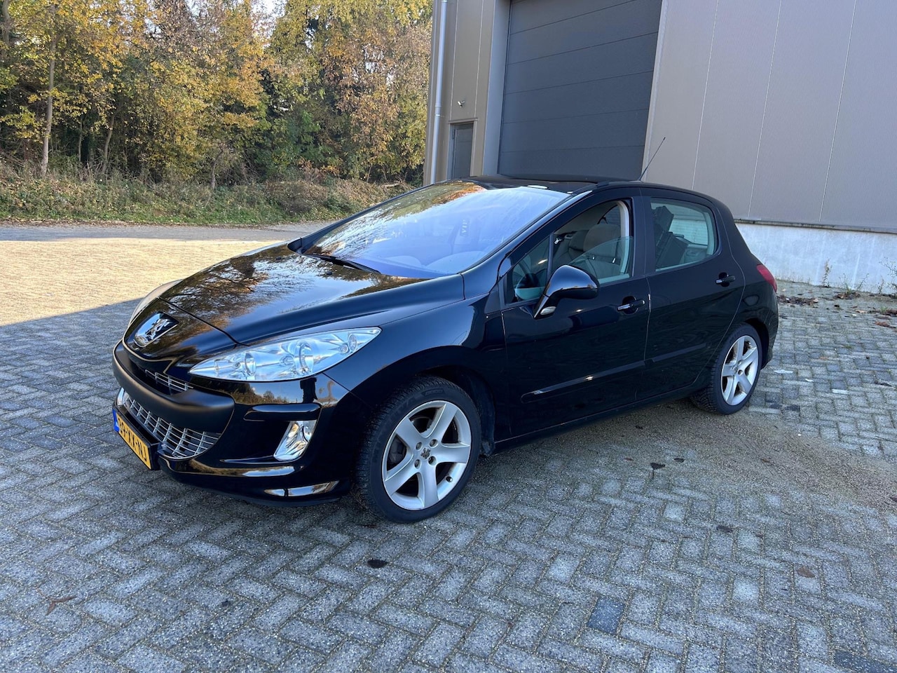 Peugeot 308 - 1.6 VTi XT Navi - AutoWereld.nl