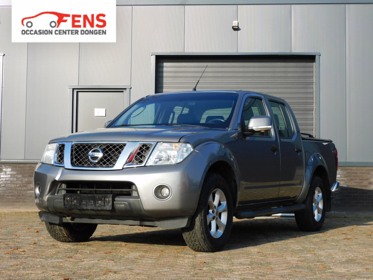 Nissan Navara - 2.5 dCi Business Double Cab 4X4 1e EIGENAAR! BTW VRIJ! 5-ZITPLAATSEN! AUTOMAAT! - AutoWereld.nl