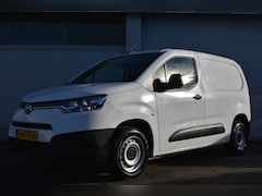 Toyota ProAce City - 1.2 Turbo Cool Benzine 110Pk | Marge-auto | Trekhaak | Dealer onderhouden |