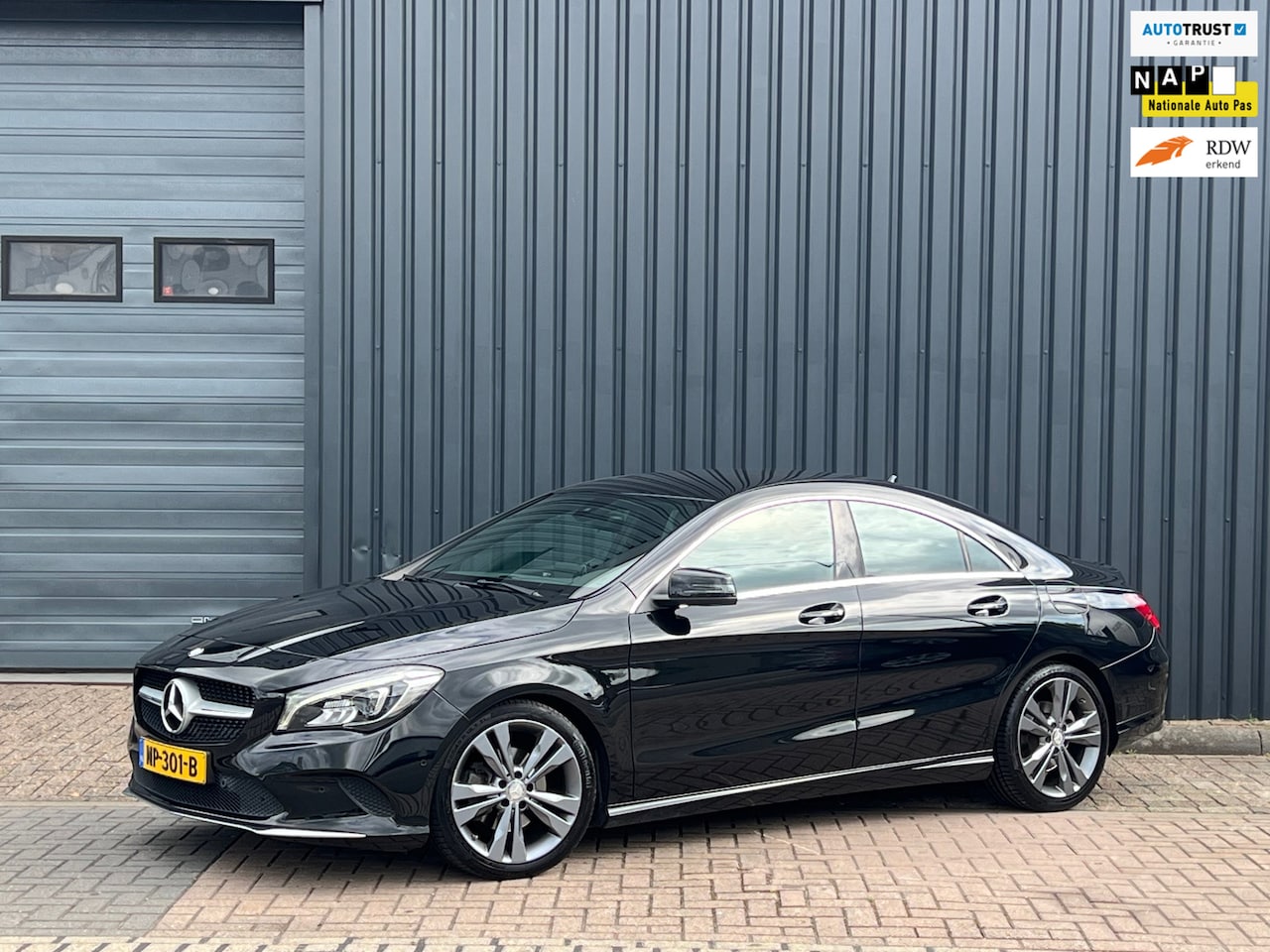 Mercedes-Benz CLA-Klasse - 180 Business Solution|Cam|Navi|LED|PDC|Stoel Verw|Dealer Onderh - AutoWereld.nl