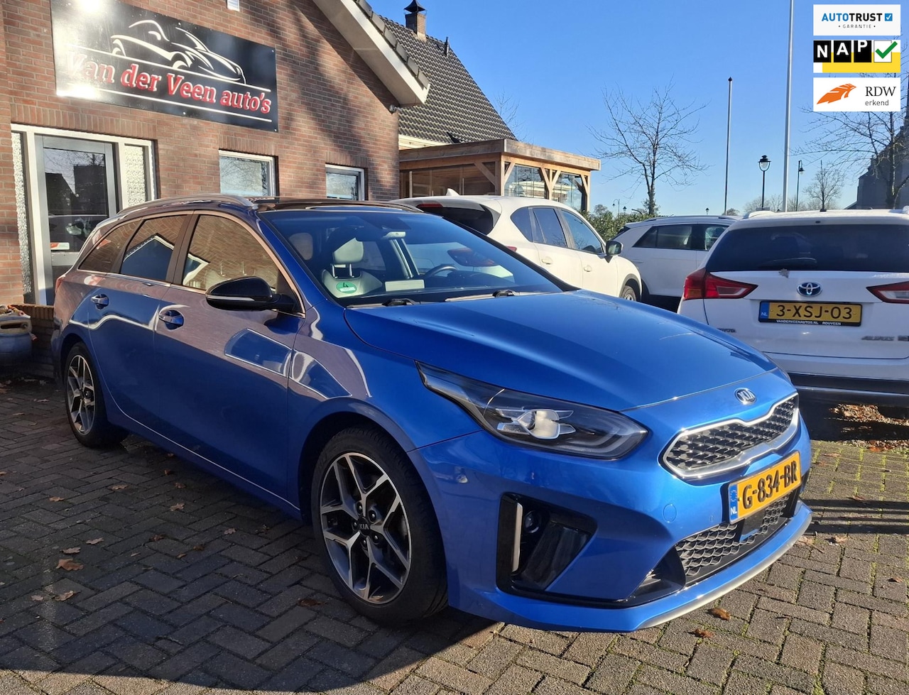 Kia Cee'd Sportswagon - Ceed 1.4 T-GDi GT-Line. 1ste eigenaar! BOMVOL! Pano, leder, stoel- & stuurverw, camera, le - AutoWereld.nl