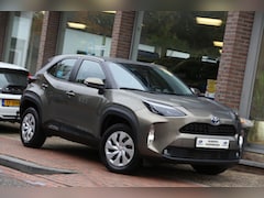 Toyota Yaris Cross - 1.5 Hybrid Active Navi Carplay Camera ACC