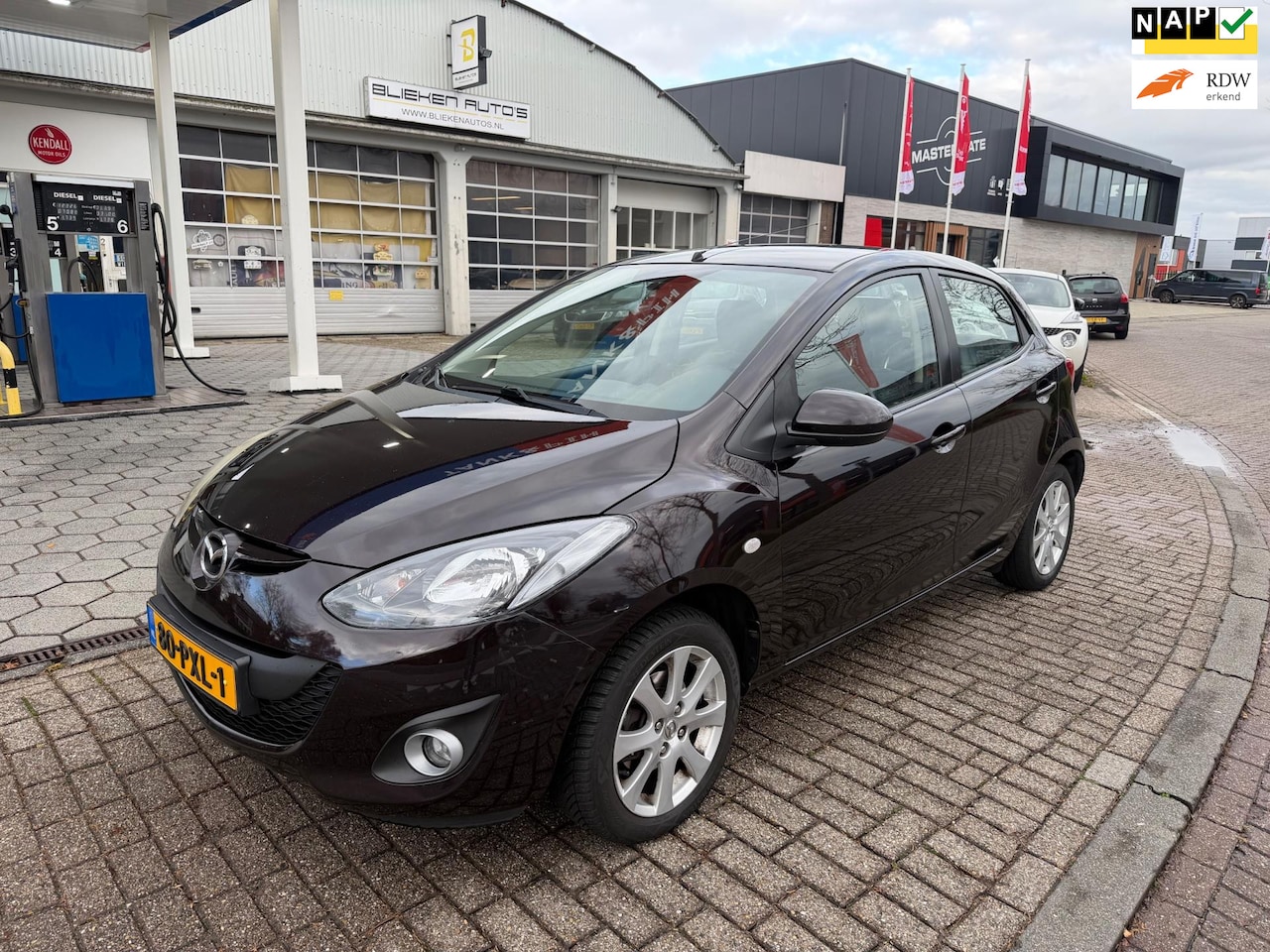 Mazda 2 - 1.3 TS Plus 1.3 TS Plus - AutoWereld.nl