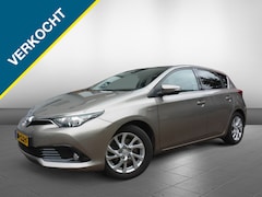 Toyota Auris - 1.8 Hybrid Dynamic