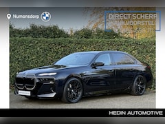 BMW 7-serie - M760e xDrive | M-Sport Pro | 20'' | B&W | Elek. portier. | Driv. + Park. Prof. | Stoelvent
