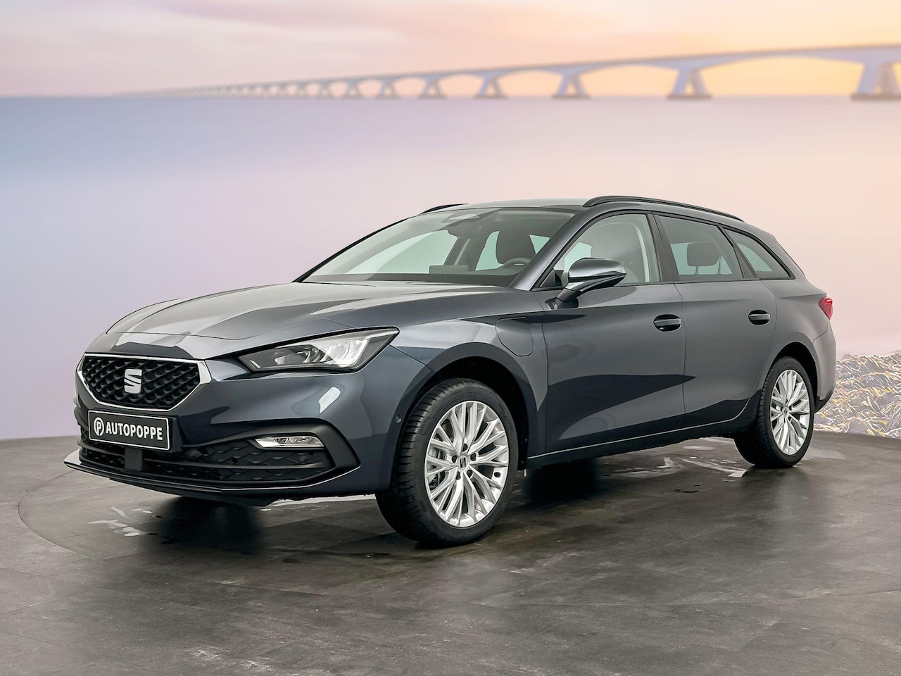 SEAT Leon - Style Business Intense 1.5 TSI eHybrid 150 kW / 20 - AutoWereld.nl