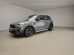 MINI Countryman - Cooper Automaat / Stoelverwarming / Cruise / Climate / LED / PDC / Alu wielen 17 inch blac