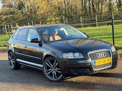 Audi A3 Sportback - 1.4 TFSI Attraction Business /Navi/Leer/Airco/Trekhaak/